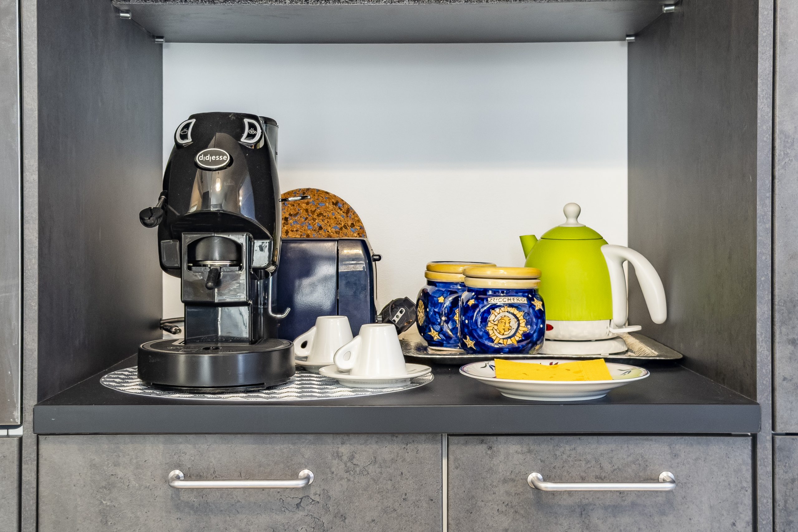 07-f205milano-soggiorno-02