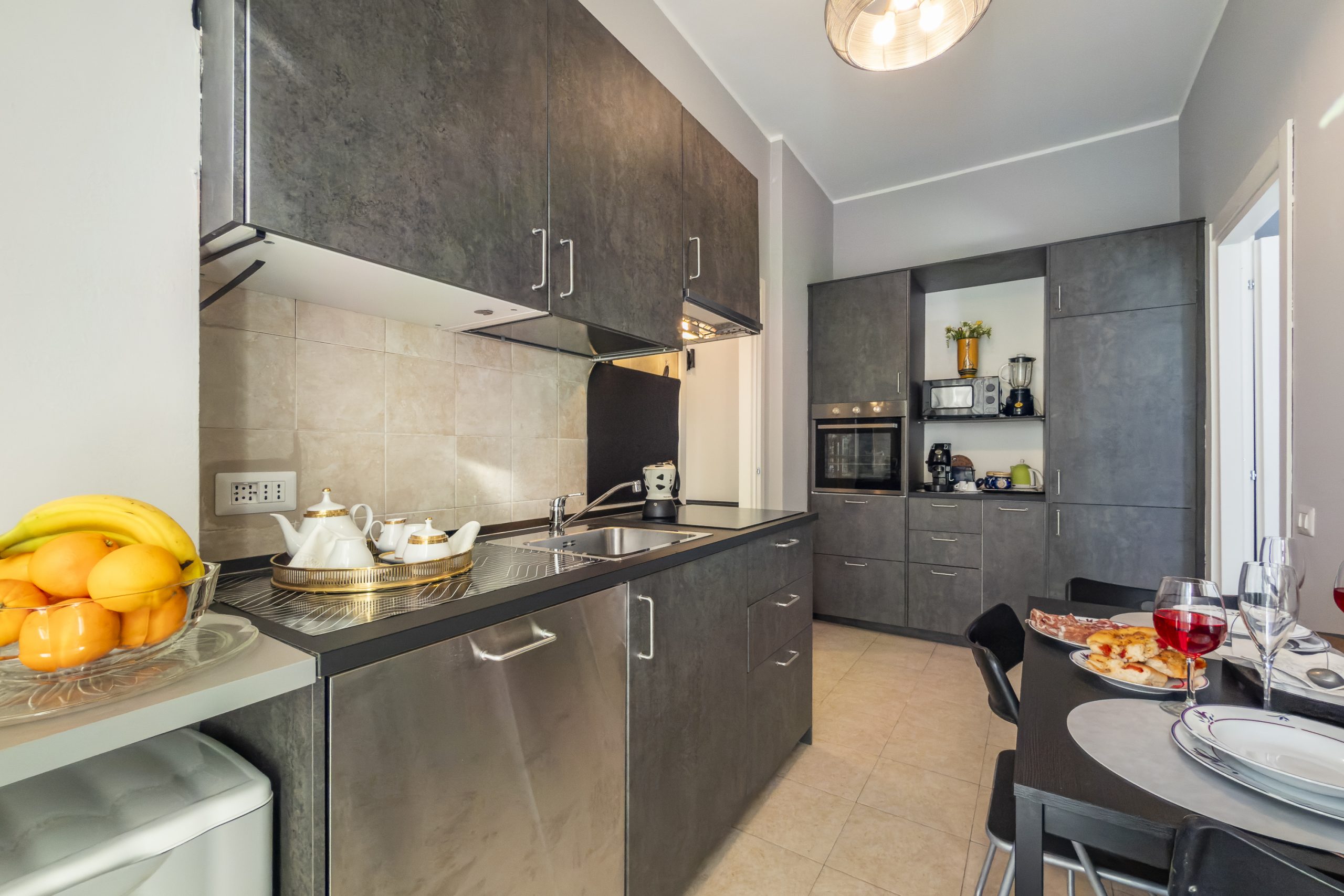 09-f205milano-soggiorno-04